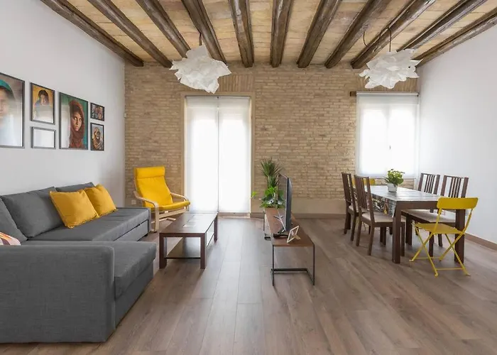 Sb1 - 2 Bedroom In Historic Center *